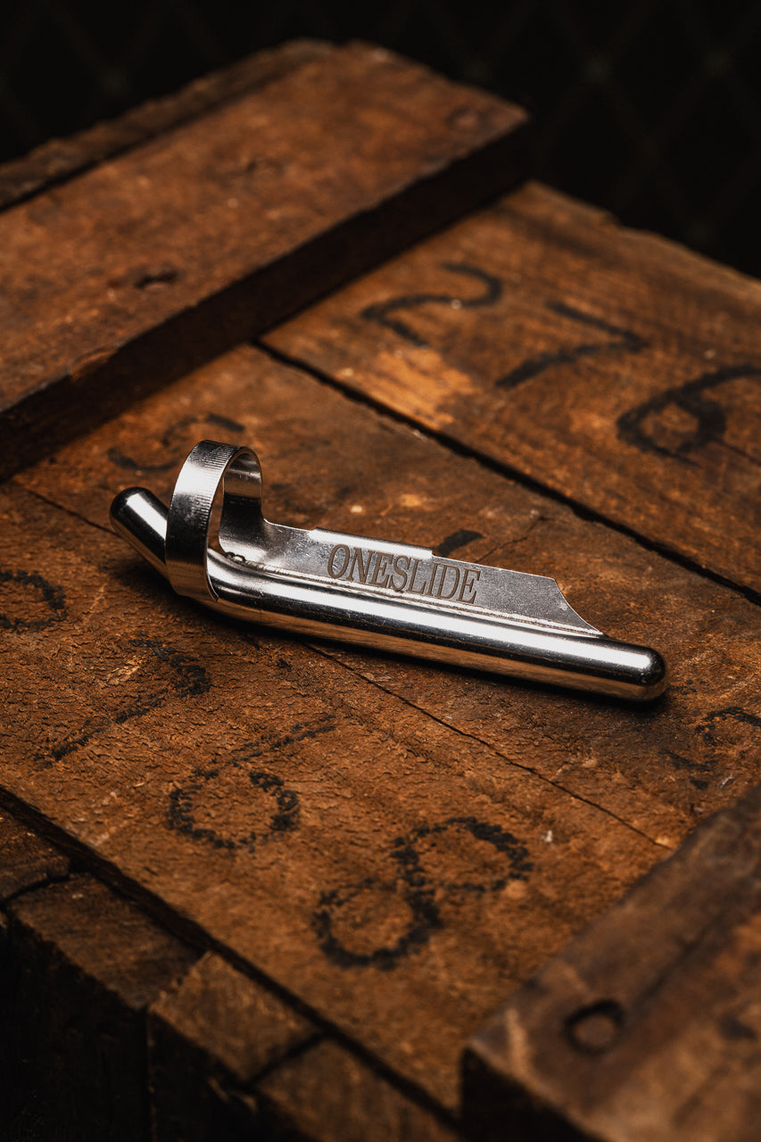 Oneslide: The Adjustable Stainless Guitar Slide